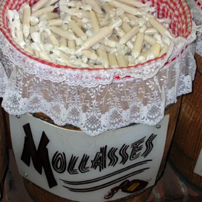 Mollasses Taffy